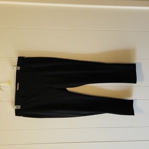 Maurices pull on capri pants